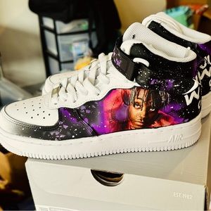 Nike Air Force NEW JUICE WRLD LEGENDS NEVER DIE album cover.